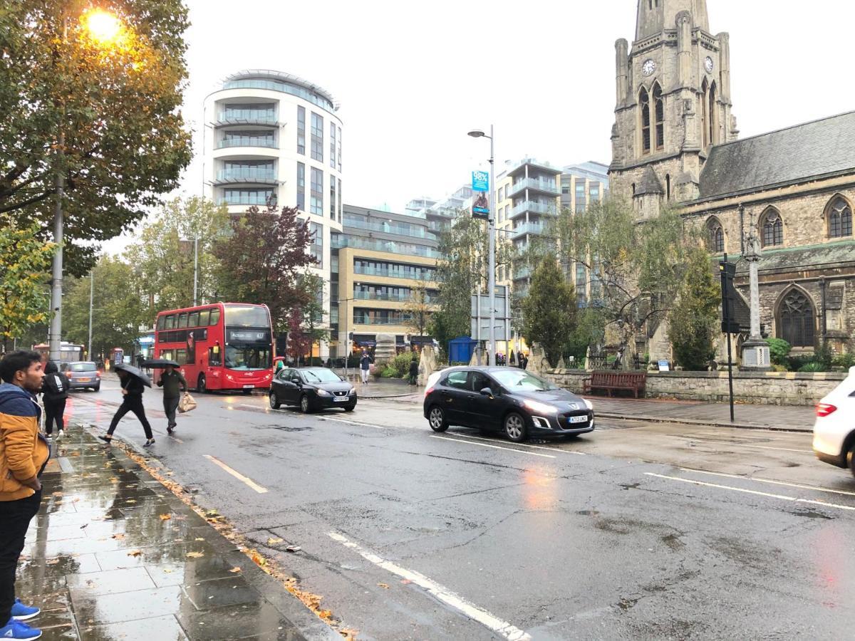 شقة Greater London Holiday Let @ Hanwell المظهر الخارجي الصورة